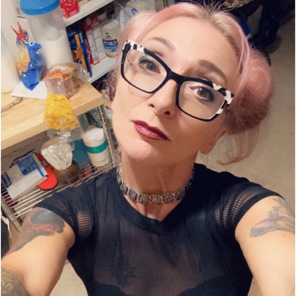 Meet your Posher, Shawna - Picture 10 of 16